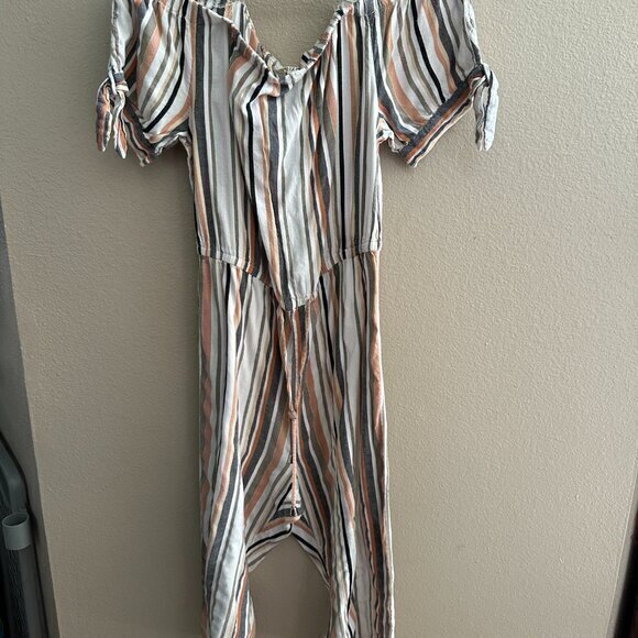 Blush‎ Striped Pantsuit   Size 1X - Picture 5 of 7